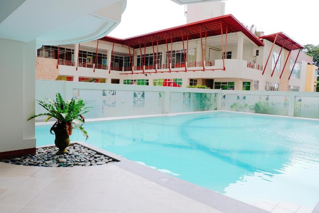 Cityland Tagaytay Taal Lake View City View Free Pool Parking Studios With Balcony Are City View Tagaytay City Exteriér fotografie
